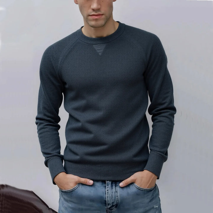 Pull en tricot pour hommes avec col rond et manches raglan | Aveloire Paris