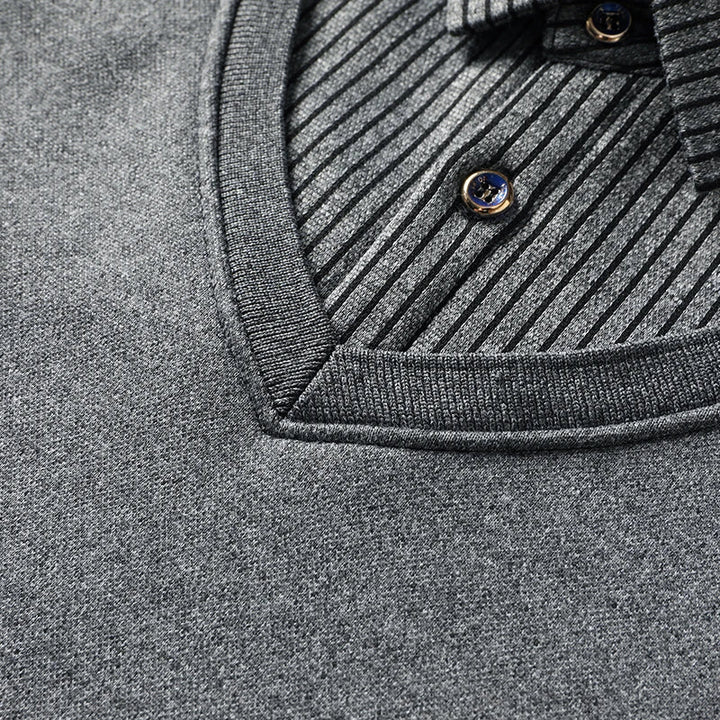 Pull 2-en-1 pour hommes avec col de chemise et décolleté en V | Aveloire Paris