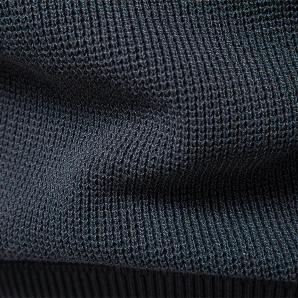Pull en tricot pour hommes avec col rond et manches raglan | Aveloire Paris
